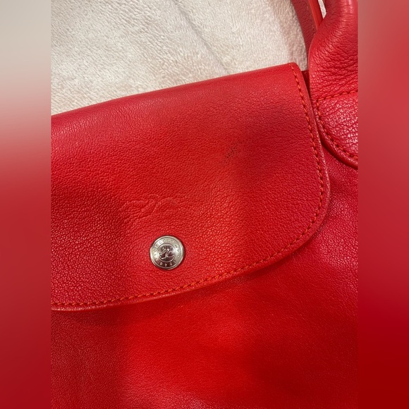 Longchamp Classic leather tote Carryall bright red! Beautiful bag! - Picture 4 of 11